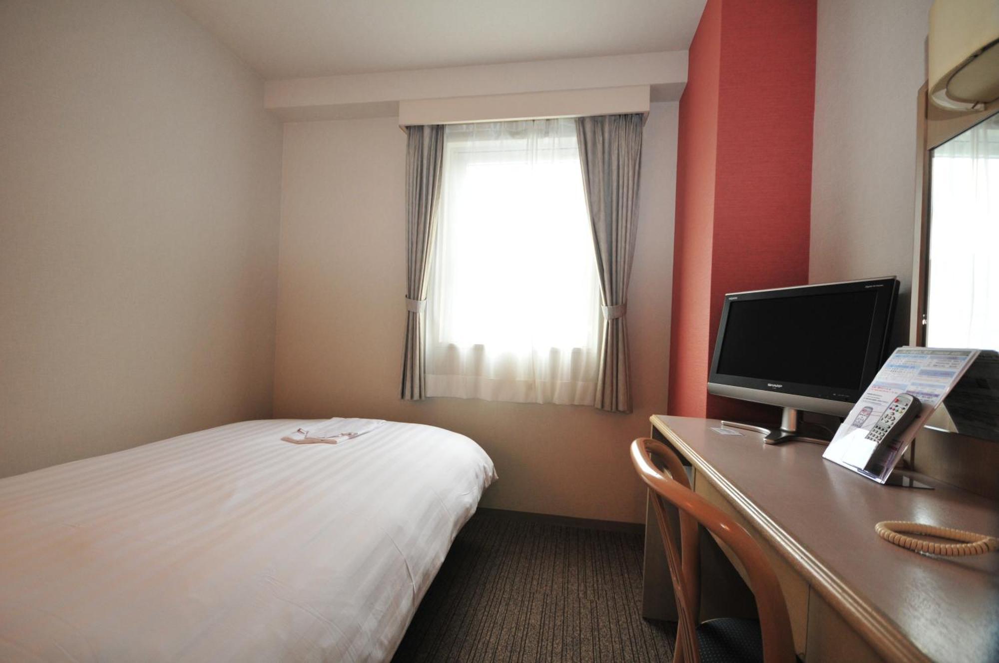 Hotel Premium Green Plus Sendai Quarto foto
